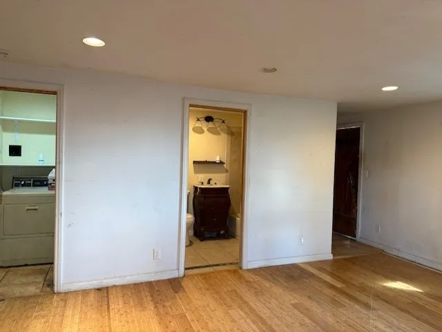 3130 N Mount Curve, Altadena, California 91001 home-pic-2